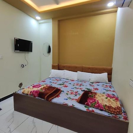 Hotel Chhavi Ujjain Dış mekan fotoğraf